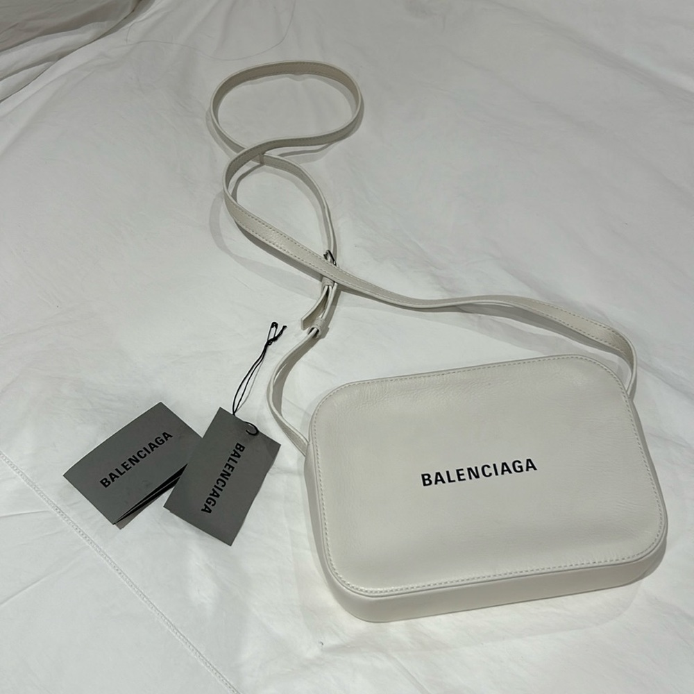 Balenciaga bag- White- New, Never used. Authentic